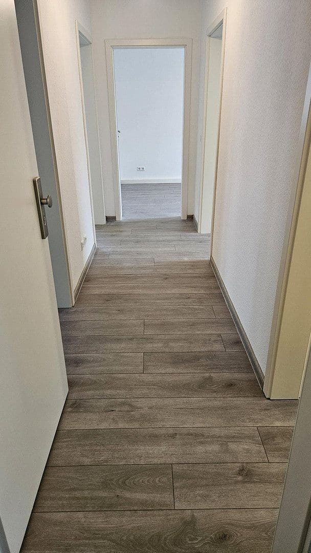 Pronájem bytu 3+1 60 m², Eutighofer Straße 22, Schwäbisch Gmünd, Bádensko-Württembersko Pronájem bytu 3+1 60 m², Eutighofer Straße 22, Schwäbisch Gmünd, Bádensko-Württembersko