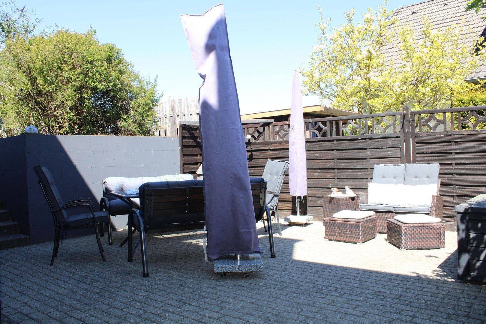 Prodej domu 163 m², pozemek 878 m², Allendorf (Eder), Hessen Prodej domu 163 m², pozemek 878 m², Allendorf (Eder), Hessen