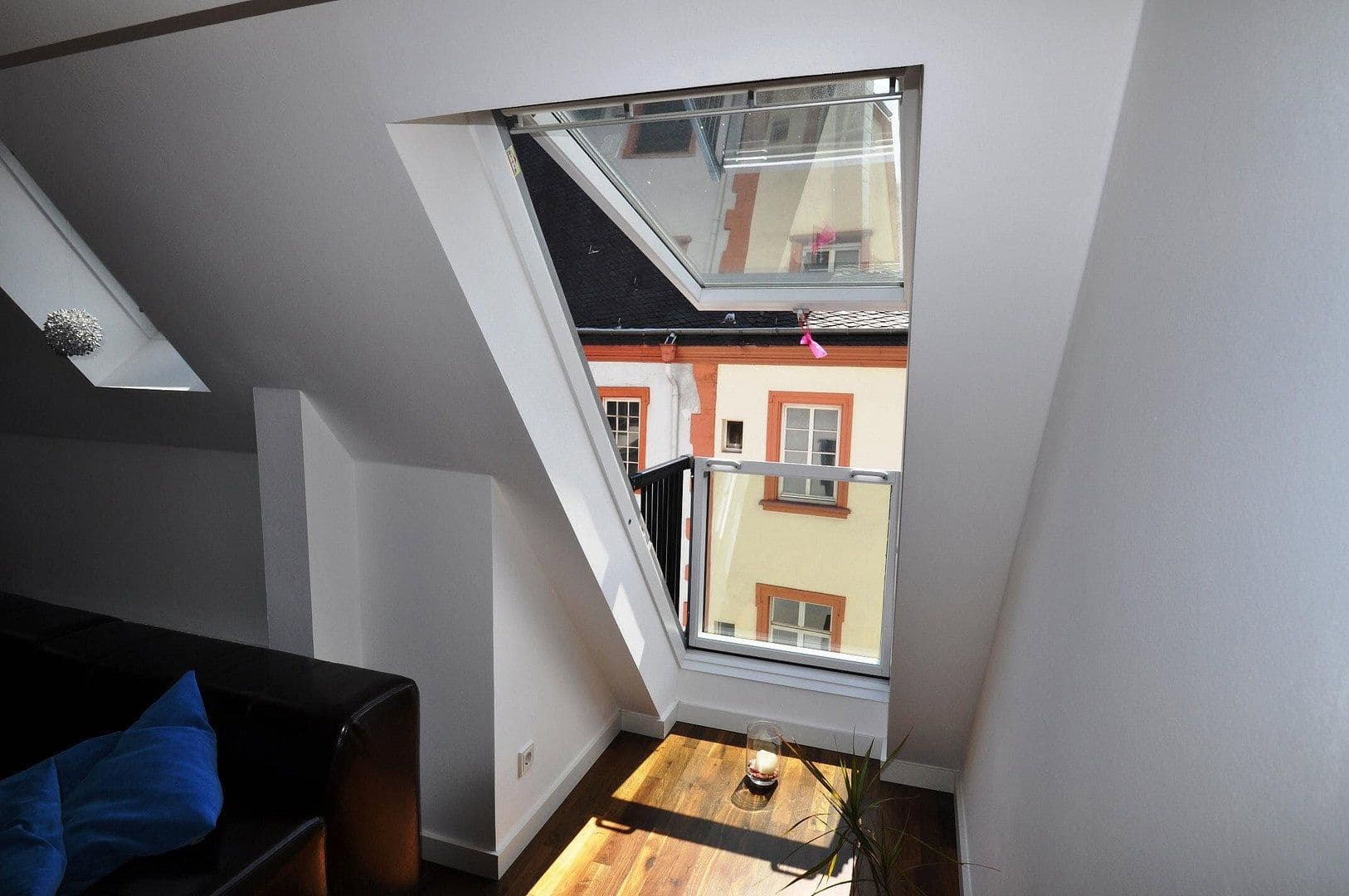 Prodej bytu 2+1 42 m², Trier, Porýní-Falc Prodej bytu 2+1 42 m², Trier, Porýní-Falc