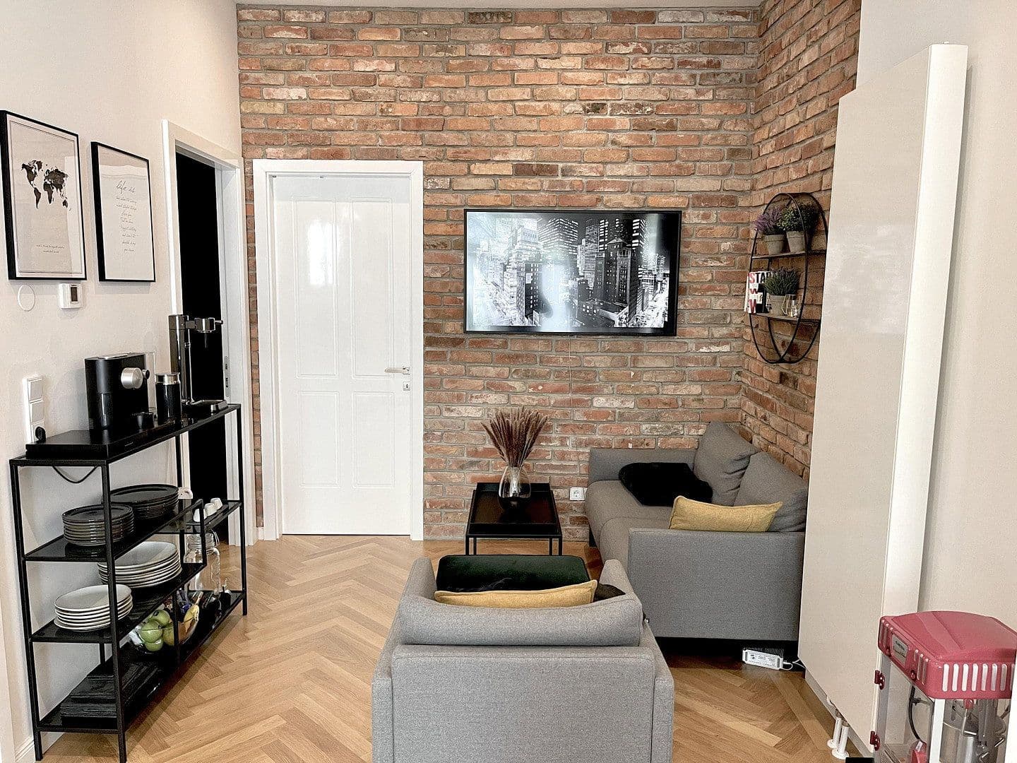 Prodej bytu 3+1 65 m², Grasserstrasse 1c, München, Bavorsko Prodej bytu 3+1 65 m², Grasserstrasse 1c, München, Bavorsko
