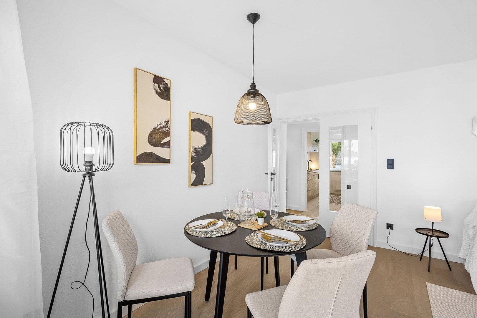 Prodej bytu 3+1 76 m², Grillparzerplatz 9a, Schwandorf, Bavorsko Prodej bytu 3+1 76 m², Grillparzerplatz 9a, Schwandorf, Bavorsko