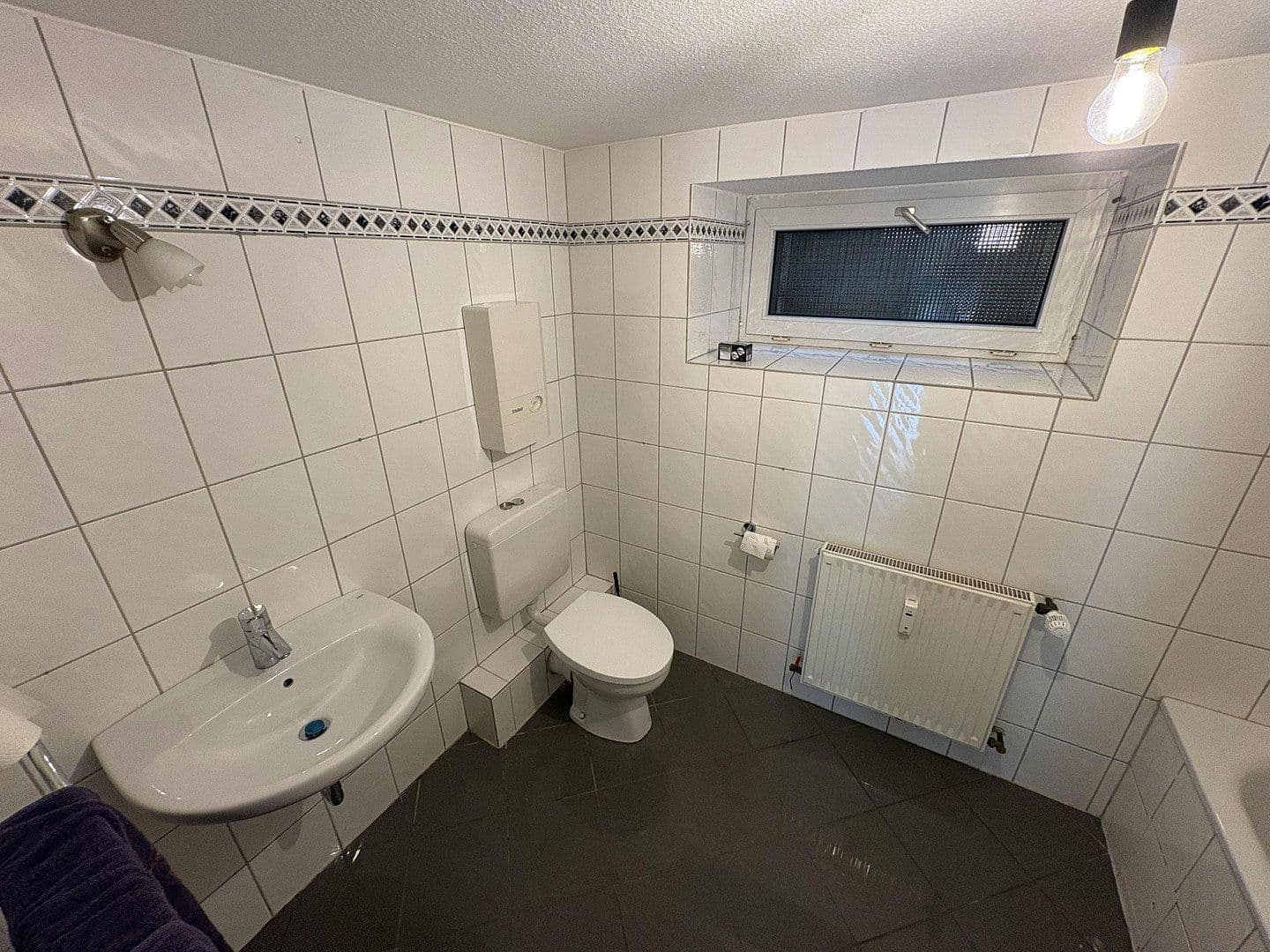 Pronájem bytu 2+1 51 m², Kleestraße 55, Wuppertal, Severní Porýní-Vestfálsko Pronájem bytu 2+1 51 m², Kleestraße 55, Wuppertal, Severní Porýní-Vestfálsko