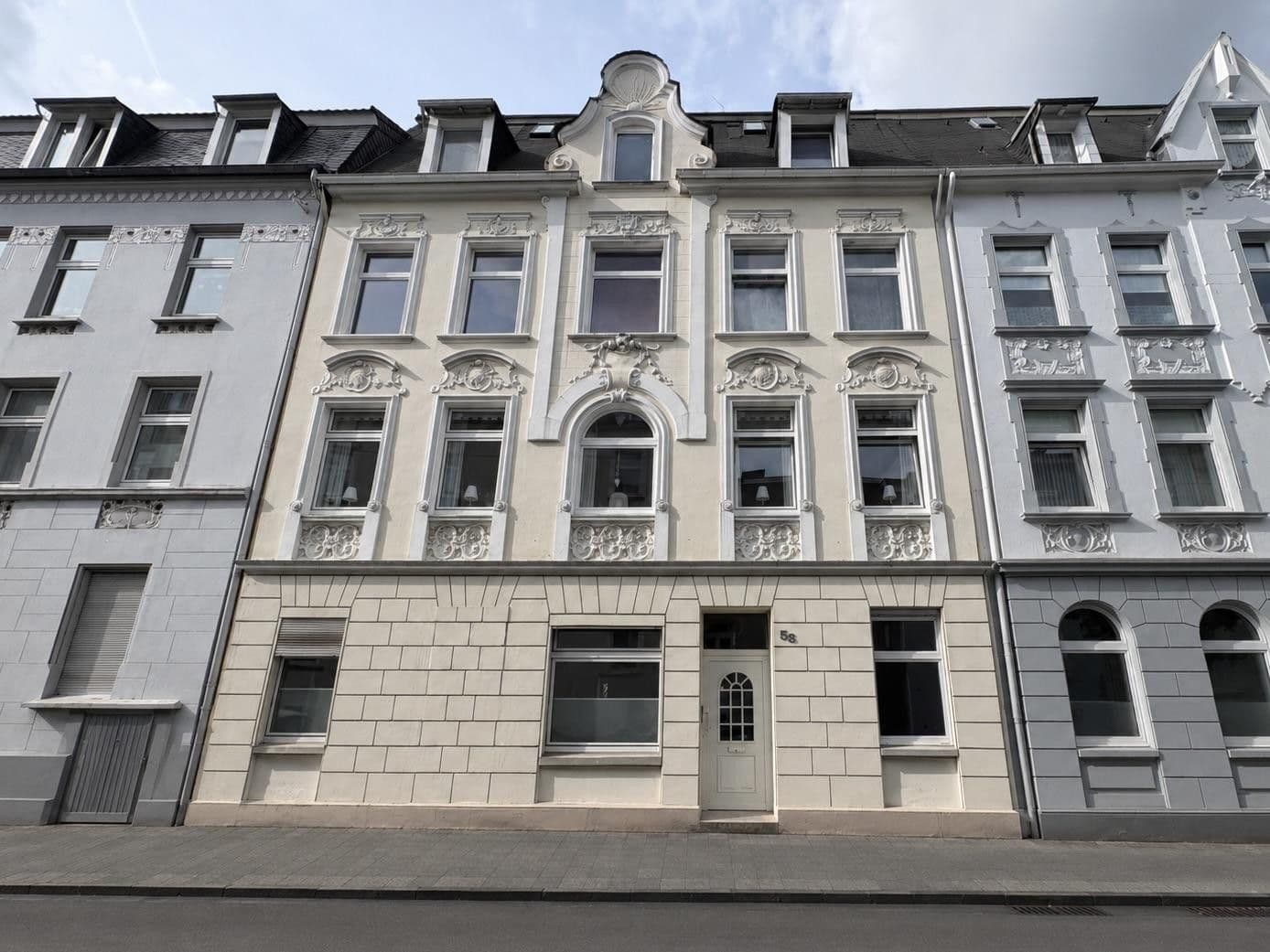 Pronájem bytu 2+1 51 m², Kleestraße 55, Wuppertal, Severní Porýní-Vestfálsko Pronájem bytu 2+1 51 m², Kleestraße 55, Wuppertal, Severní Porýní-Vestfálsko