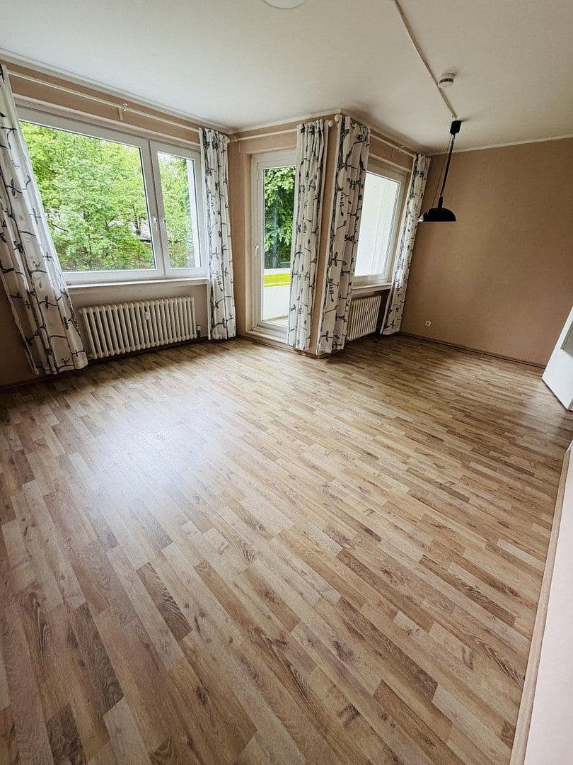 Pronájem bytu 2+1 53 m², Bremen, Bremen Pronájem bytu 2+1 53 m², Bremen, Bremen