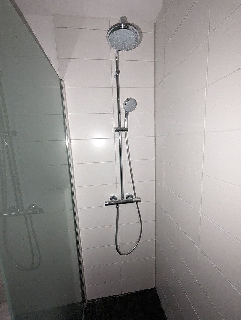 Pronájem bytu 2+1 53 m², Bochumer Straße 192 - 44866 Bochum, Bochum - Wattenscheid, Severní Porýní-Vestfálsko Pronájem bytu 2+1 53 m², Bochumer Straße 192 - 44866 Bochum, Bochum - Wattenscheid, Severní Porýní-Vestfálsko