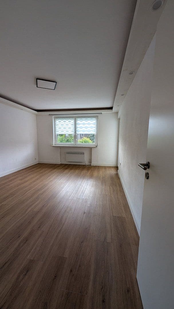 Pronájem bytu 2+1 53 m², Bochumer Straße 192 - 44866 Bochum, Bochum - Wattenscheid, Severní Porýní-Vestfálsko Pronájem bytu 2+1 53 m², Bochumer Straße 192 - 44866 Bochum, Bochum - Wattenscheid, Severní Porýní-Vestfálsko