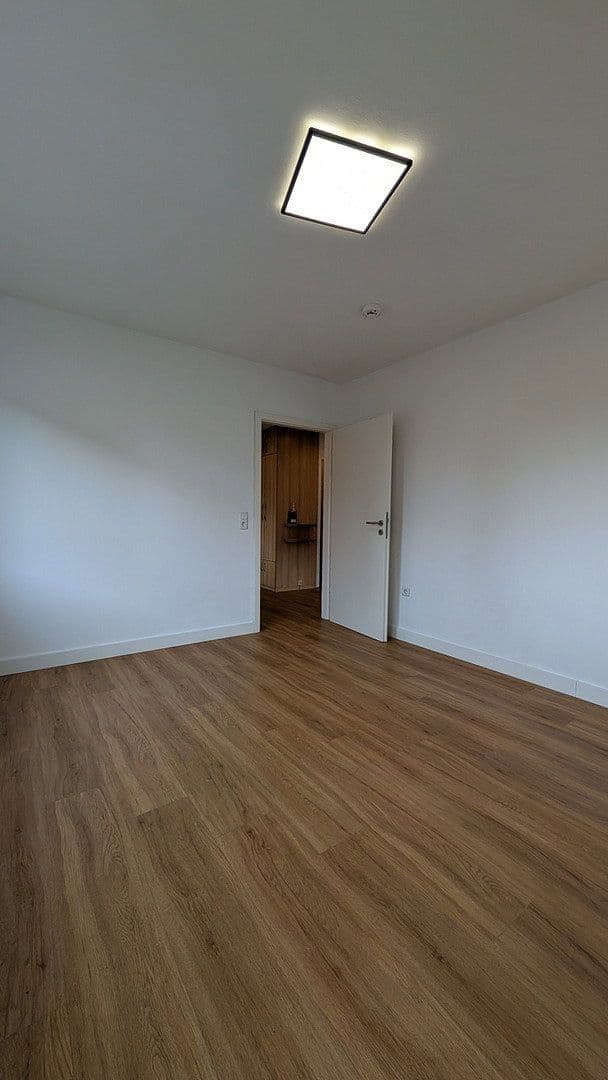 Pronájem bytu 2+1 53 m², Bochumer Straße 192 - 44866 Bochum, Bochum - Wattenscheid, Severní Porýní-Vestfálsko Pronájem bytu 2+1 53 m², Bochumer Straße 192 - 44866 Bochum, Bochum - Wattenscheid, Severní Porýní-Vestfálsko