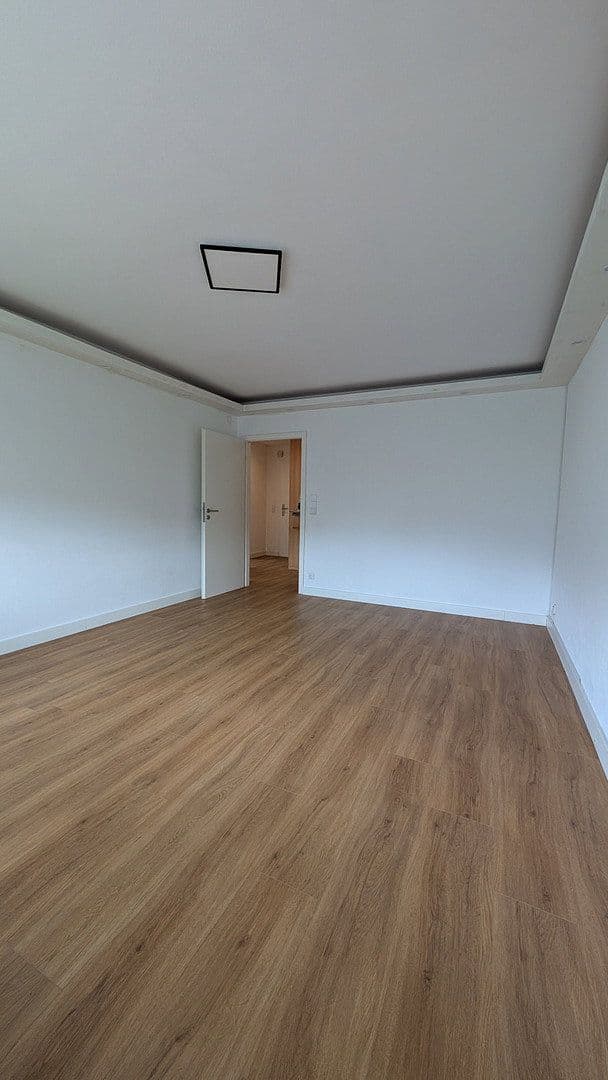 Pronájem bytu 2+1 53 m², Bochumer Straße 192 - 44866 Bochum, Bochum - Wattenscheid, Severní Porýní-Vestfálsko Pronájem bytu 2+1 53 m², Bochumer Straße 192 - 44866 Bochum, Bochum - Wattenscheid, Severní Porýní-Vestfálsko