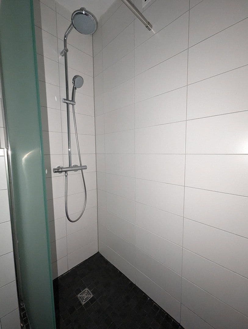Pronájem bytu 2+1 53 m², Bochumer Straße 192 - 44866 Bochum, Bochum - Wattenscheid, Severní Porýní-Vestfálsko Pronájem bytu 2+1 53 m², Bochumer Straße 192 - 44866 Bochum, Bochum - Wattenscheid, Severní Porýní-Vestfálsko