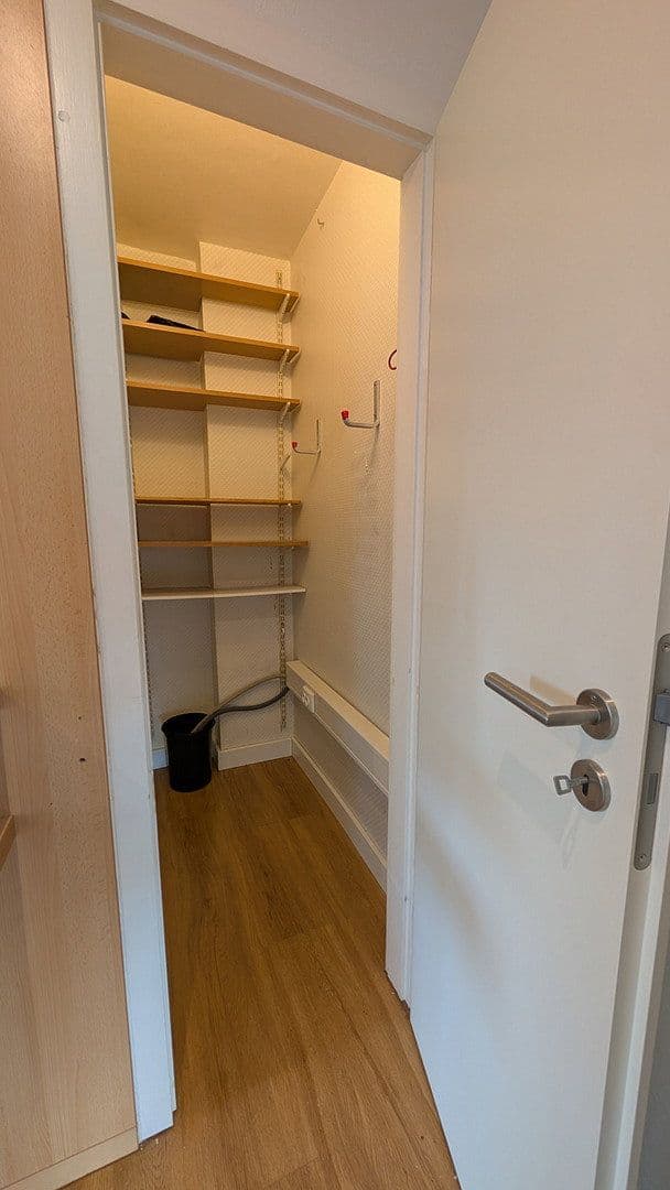 Pronájem bytu 2+1 53 m², Bochumer Straße 192 - 44866 Bochum, Bochum - Wattenscheid, Severní Porýní-Vestfálsko Pronájem bytu 2+1 53 m², Bochumer Straße 192 - 44866 Bochum, Bochum - Wattenscheid, Severní Porýní-Vestfálsko