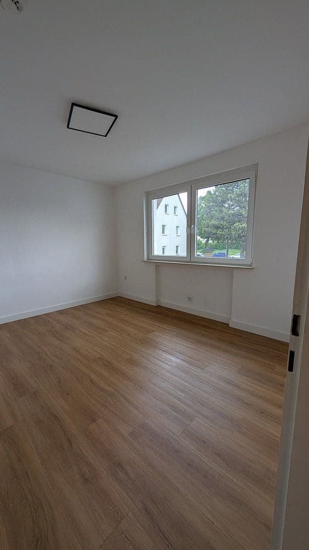 Pronájem bytu 2+1 53 m², Bochumer Straße 192 - 44866 Bochum, Bochum - Wattenscheid, Severní Porýní-Vestfálsko Pronájem bytu 2+1 53 m², Bochumer Straße 192 - 44866 Bochum, Bochum - Wattenscheid, Severní Porýní-Vestfálsko