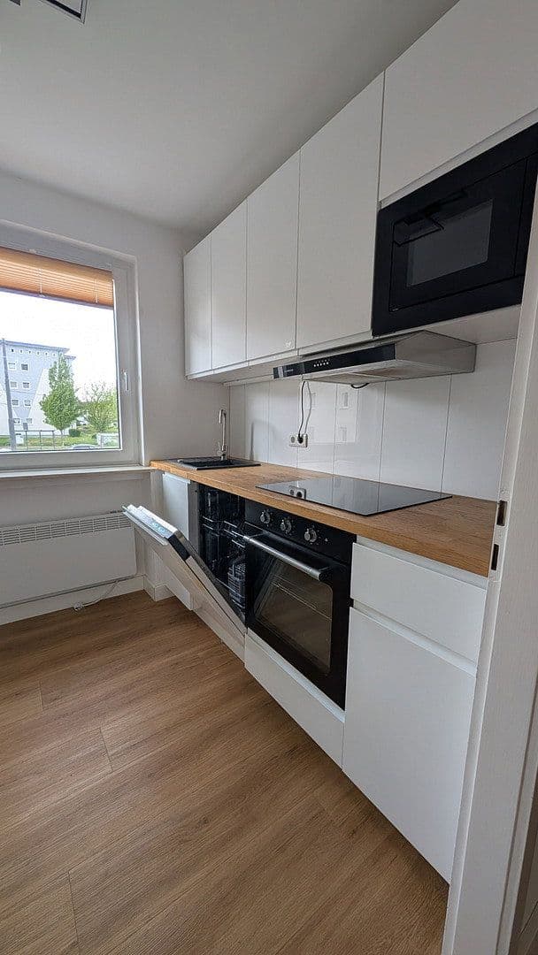 Pronájem bytu 2+1 53 m², Bochumer Straße 192 - 44866 Bochum, Bochum - Wattenscheid, Severní Porýní-Vestfálsko Pronájem bytu 2+1 53 m², Bochumer Straße 192 - 44866 Bochum, Bochum - Wattenscheid, Severní Porýní-Vestfálsko