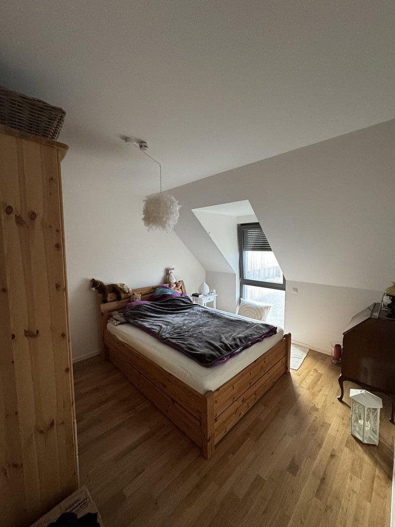Pronájem bytu 4+kk 139 m², Dorfaue 3a, Oberkrämer, Braniborsko Pronájem bytu 4+kk 139 m², Dorfaue 3a, Oberkrämer, Braniborsko