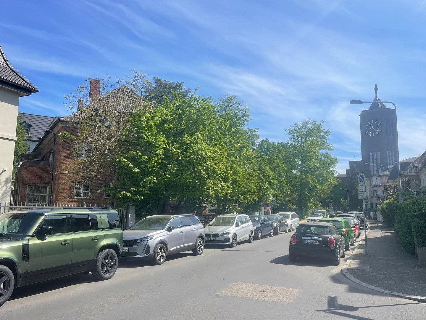 Prodej domu 252 m², pozemek 417 m², Frankfurt, Hessen Prodej domu 252 m², pozemek 417 m², Frankfurt, Hessen