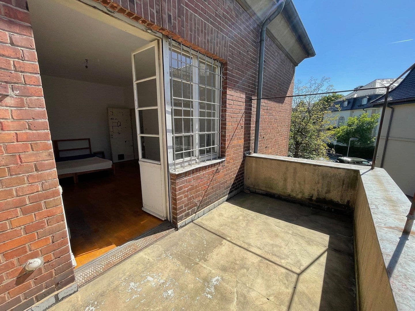Prodej domu 252 m², pozemek 417 m², Frankfurt, Hessen Prodej domu 252 m², pozemek 417 m², Frankfurt, Hessen
