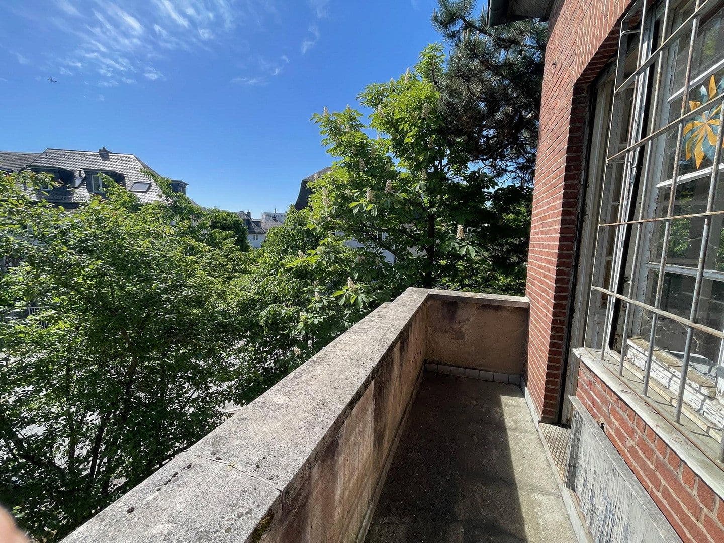 Prodej domu 252 m², pozemek 417 m², Frankfurt, Hessen Prodej domu 252 m², pozemek 417 m², Frankfurt, Hessen