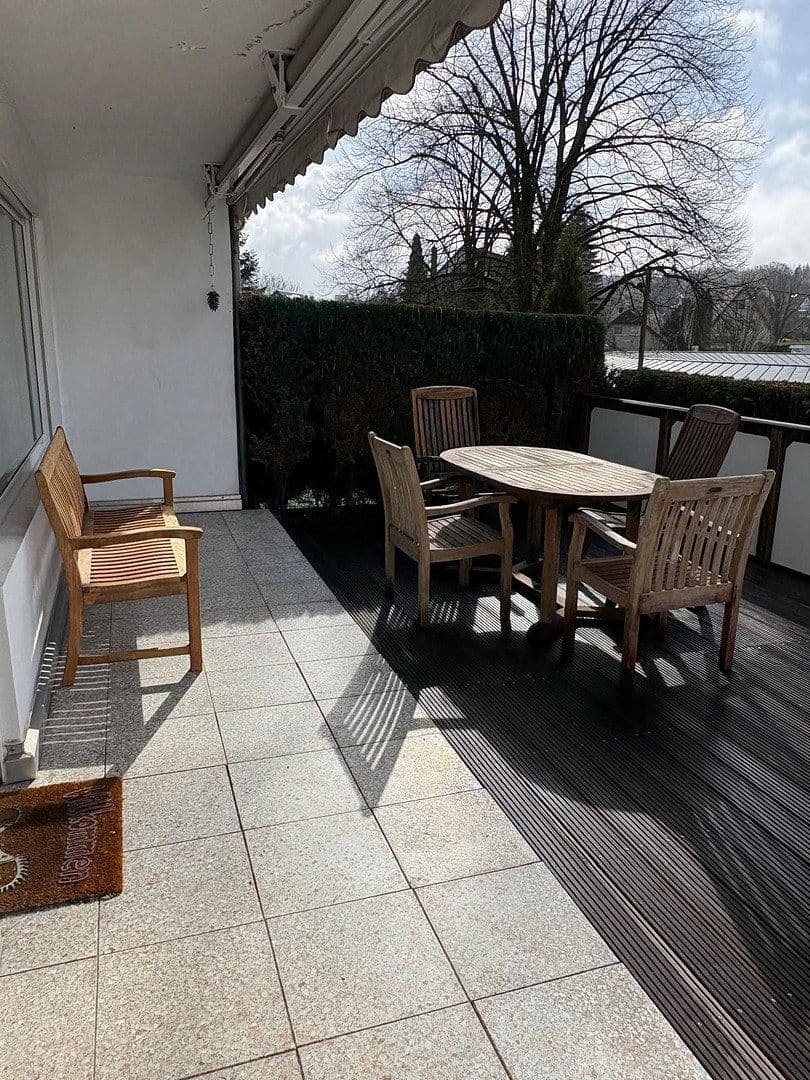 Prodej bytu 3+1 85 m², Oelkerstraße 18, Bielefeld, Severní Porýní-Vestfálsko Prodej bytu 3+1 85 m², Oelkerstraße 18, Bielefeld, Severní Porýní-Vestfálsko