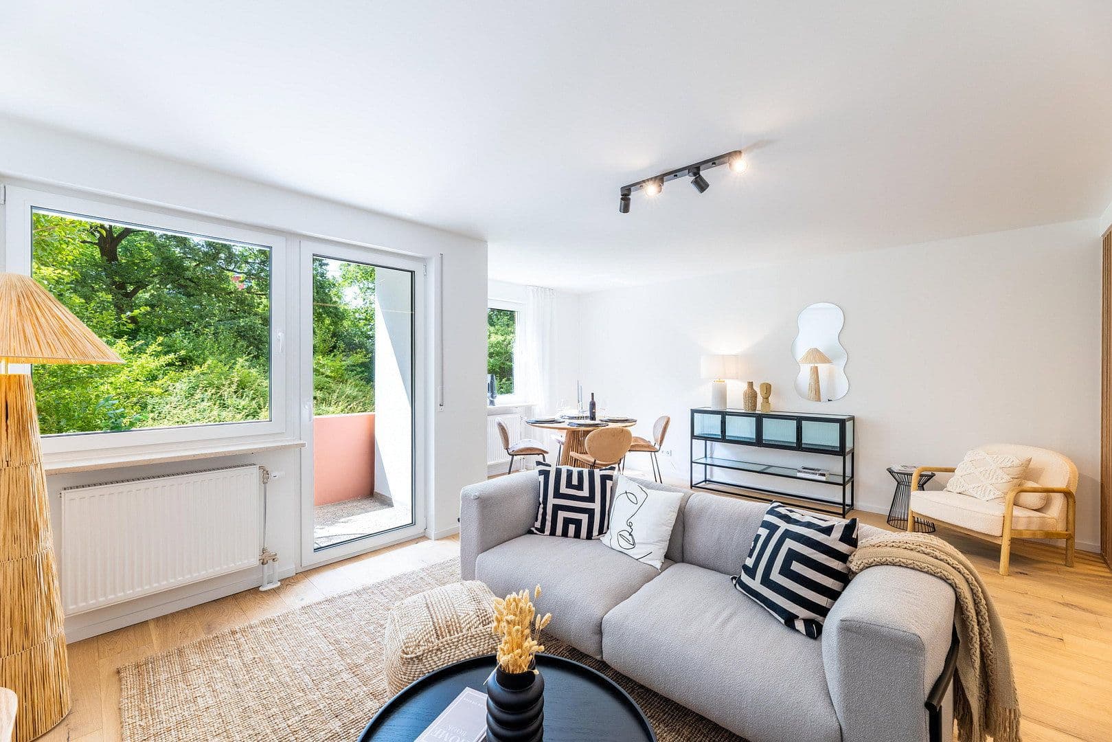 Pronájem bytu 2+1 66 m², Happurger Straße 50, Nürnberg, Bavorsko Pronájem bytu 2+1 66 m², Happurger Straße 50, Nürnberg, Bavorsko