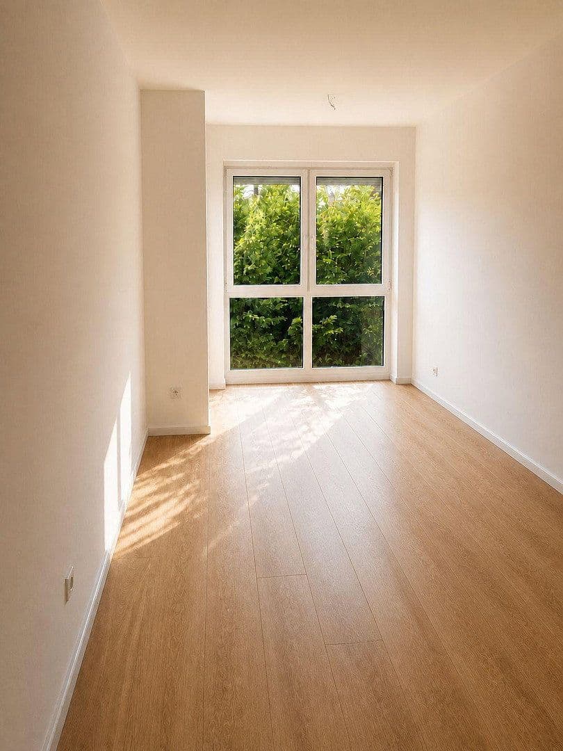 Prodej bytu 3+1 87 m², Reiherallee 52, Berlin, Berlín Prodej bytu 3+1 87 m², Reiherallee 52, Berlin, Berlín