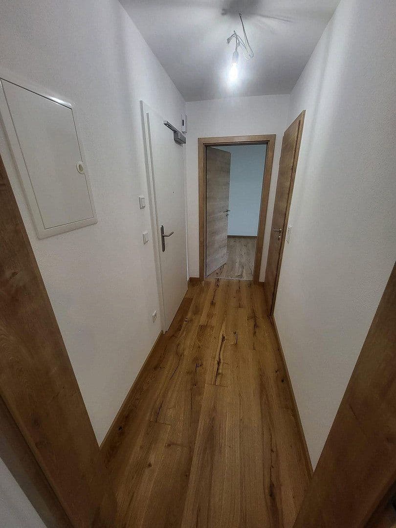 Pronájem bytu 2+1 43 m², Linkstraße 9, München, Bavorsko Pronájem bytu 2+1 43 m², Linkstraße 9, München, Bavorsko