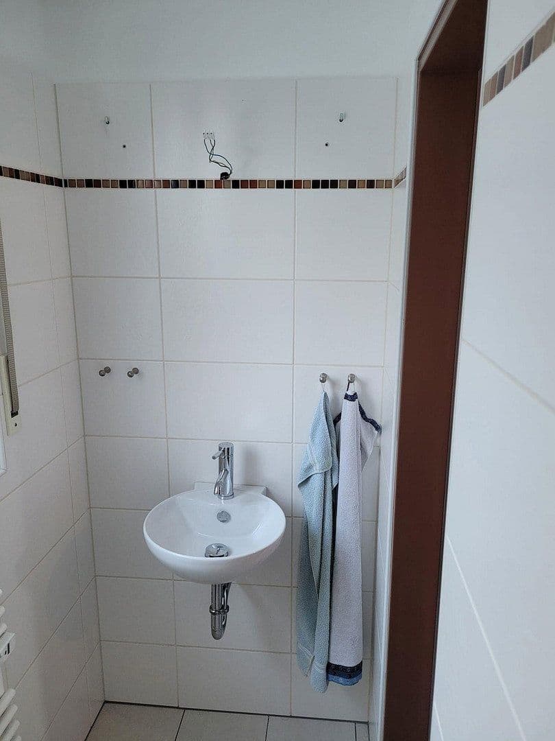 Pronájem bytu 3+1 94 m², Unterm Hagen 25, Hagen Hohenlimburg, Severní Porýní-Vestfálsko Pronájem bytu 3+1 94 m², Unterm Hagen 25, Hagen Hohenlimburg, Severní Porýní-Vestfálsko