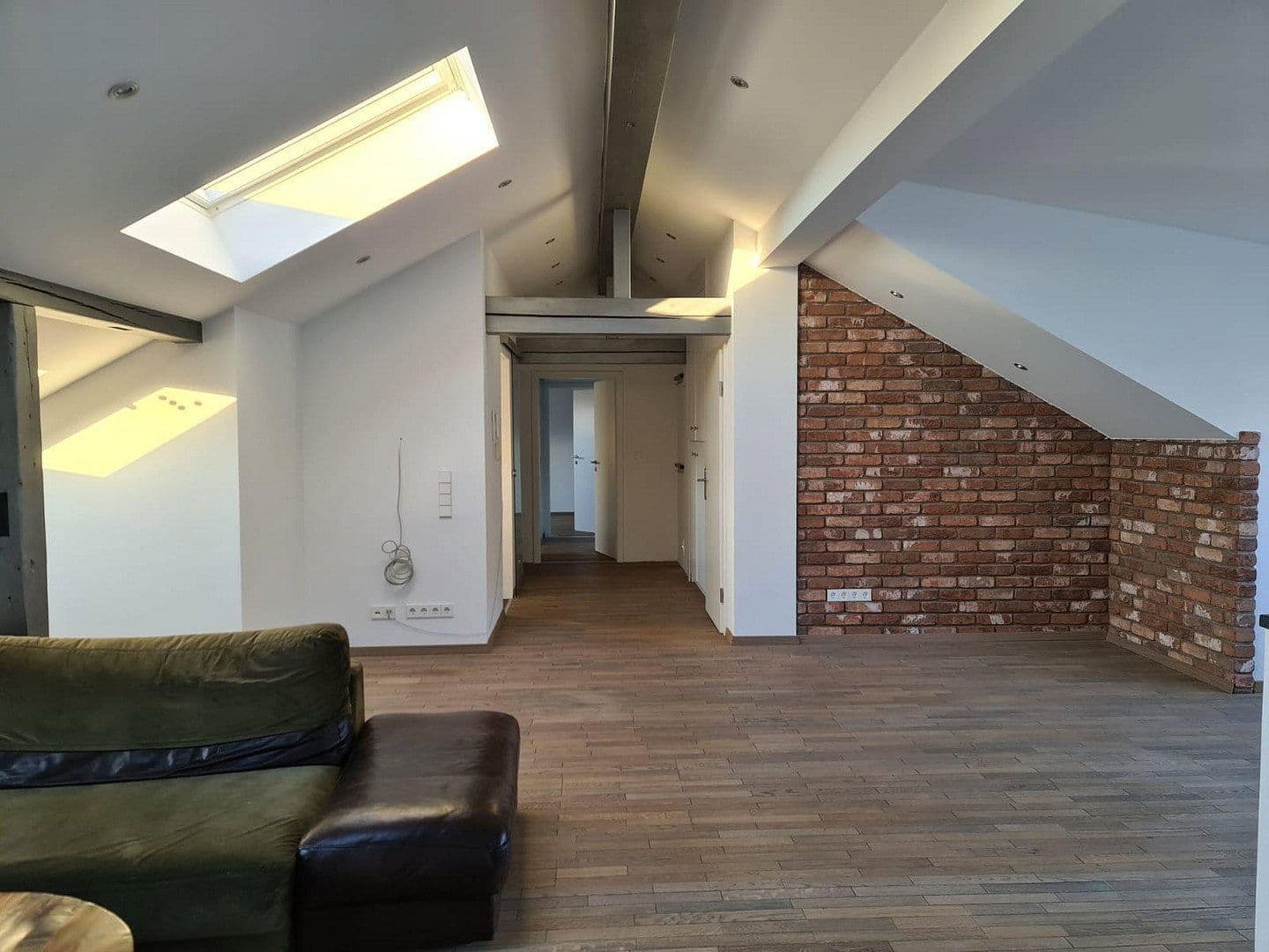 Pronájem bytu 3+kk 96 m², Werastraße 135, Stuttgart, Bádensko-Württembersko Pronájem bytu 3+kk 96 m², Werastraße 135, Stuttgart, Bádensko-Württembersko