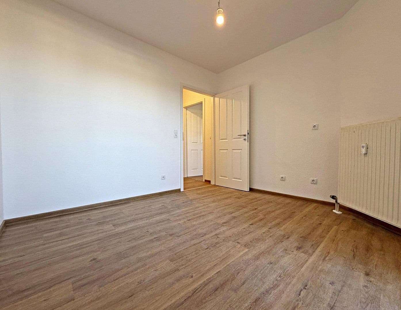 Prodej bytu 2+1 44 m², Mannheim, Bádensko-Württembersko Prodej bytu 2+1 44 m², Mannheim, Bádensko-Württembersko