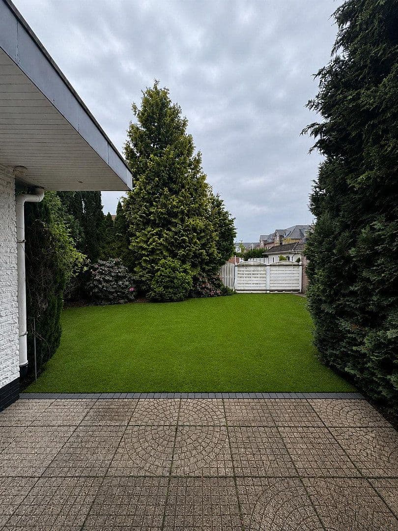 Prodej domu 195 m², pozemek 466 m², Isenkamp 7, Oldenburg, Dolní Sasko Prodej domu 195 m², pozemek 466 m², Isenkamp 7, Oldenburg, Dolní Sasko