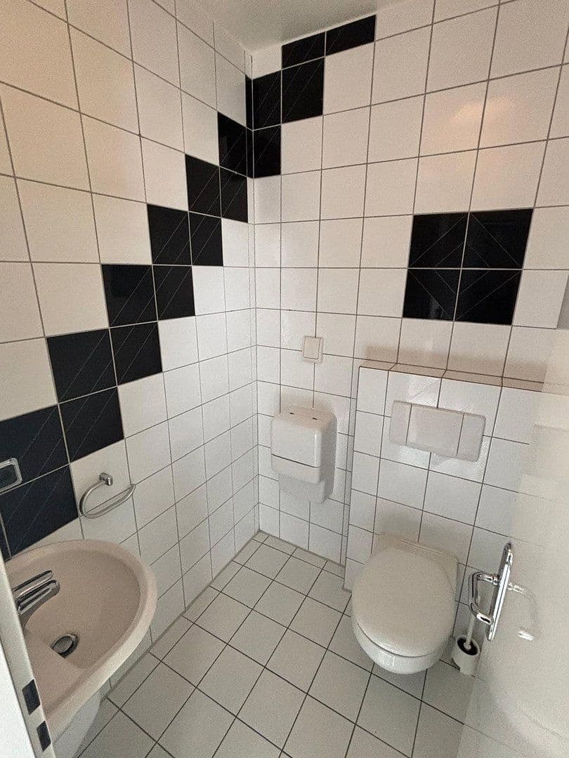 Prodej domu 195 m², pozemek 466 m², Isenkamp 7, Oldenburg, Dolní Sasko Prodej domu 195 m², pozemek 466 m², Isenkamp 7, Oldenburg, Dolní Sasko