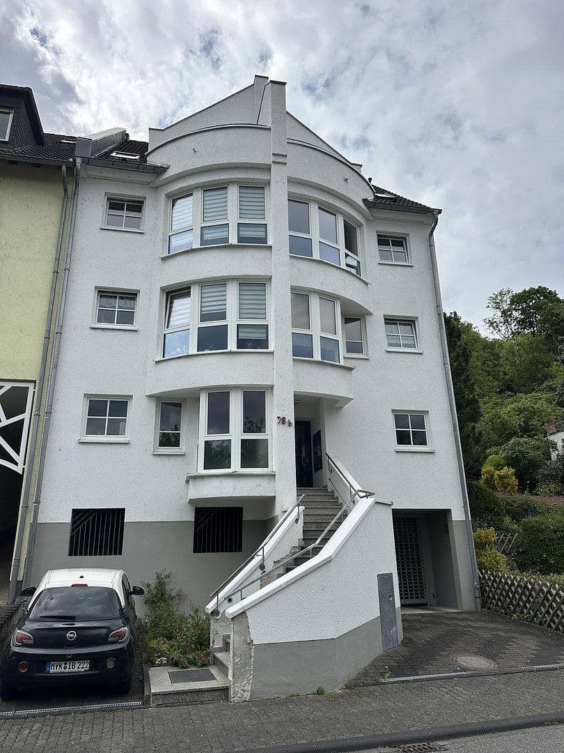 Prodej bytu 2+1 58 m², Römerstraße 78b, Koblenz, Porýní-Falc Prodej bytu 2+1 58 m², Römerstraße 78b, Koblenz, Porýní-Falc