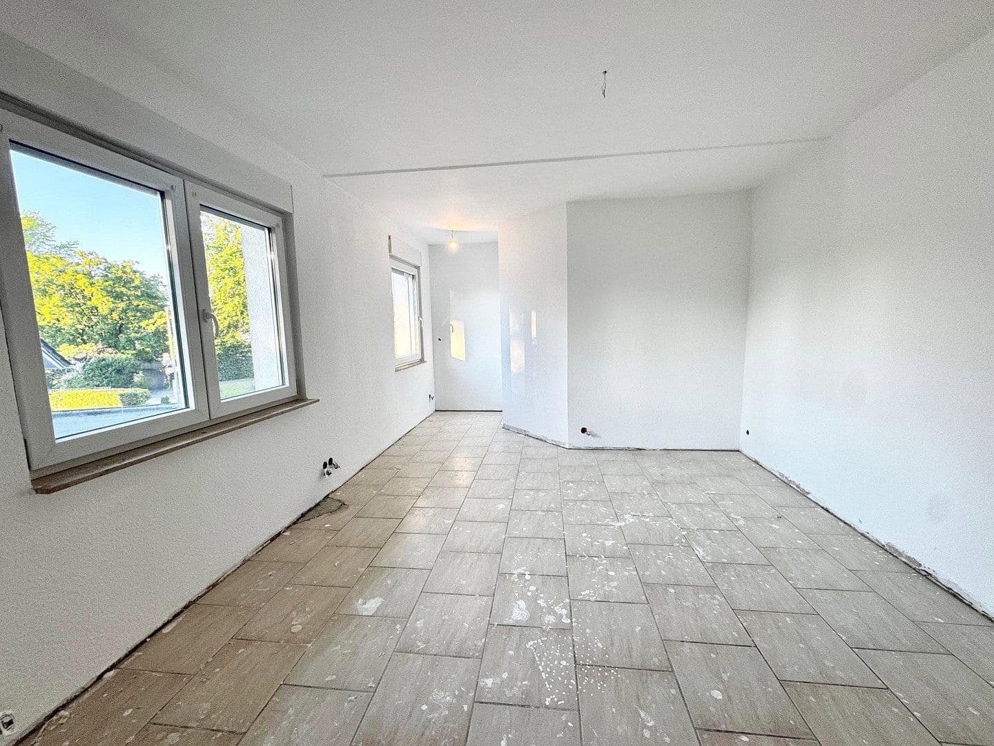 Pronájem bytu 5+1 160 m², Bruchköbel, Hessen Pronájem bytu 5+1 160 m², Bruchköbel, Hessen