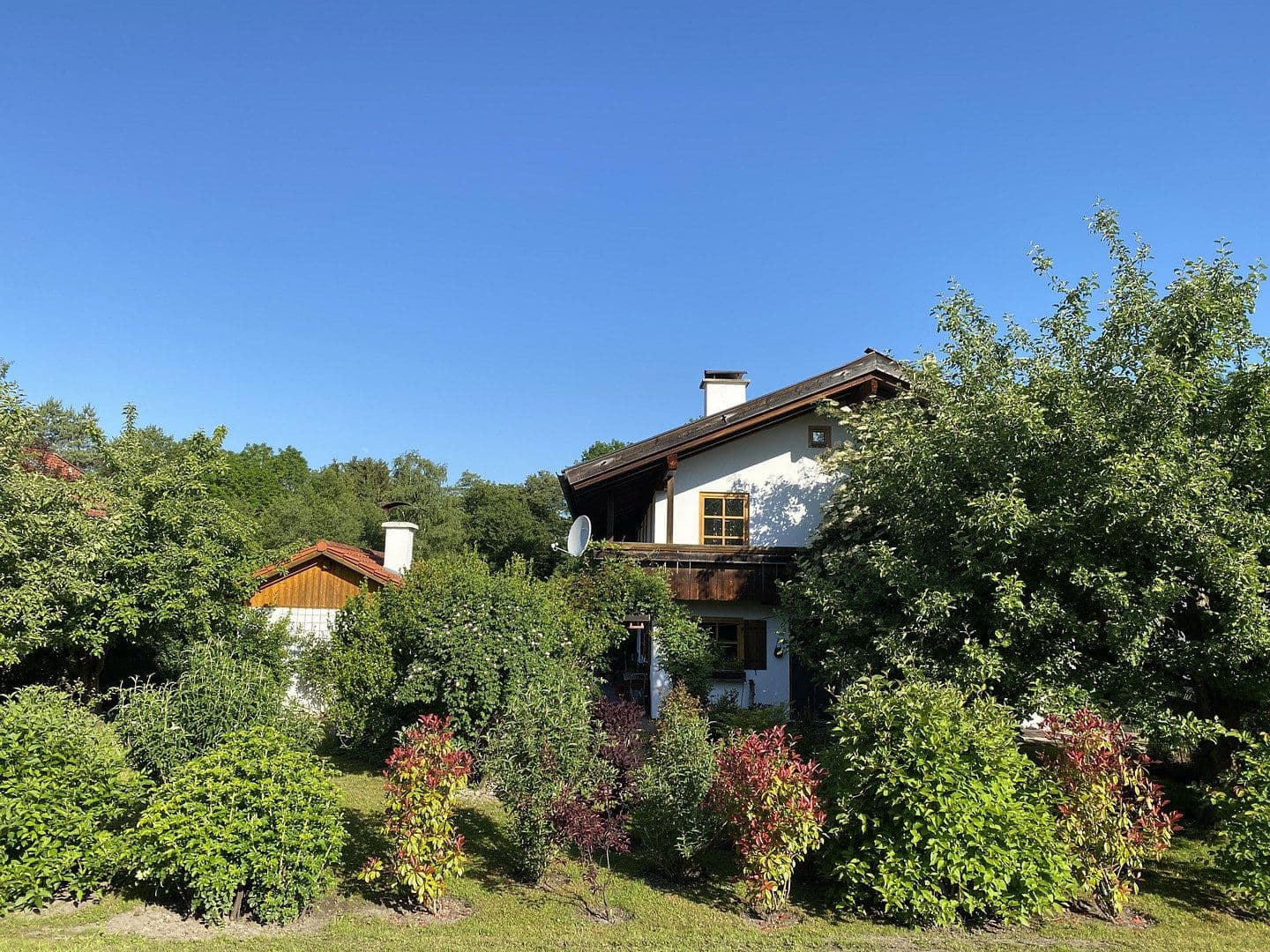 Prodej domu 170 m², pozemek 1.862 m², Grosskarolinenfeld, Bavorsko Prodej domu 170 m², pozemek 1.862 m², Grosskarolinenfeld, Bavorsko