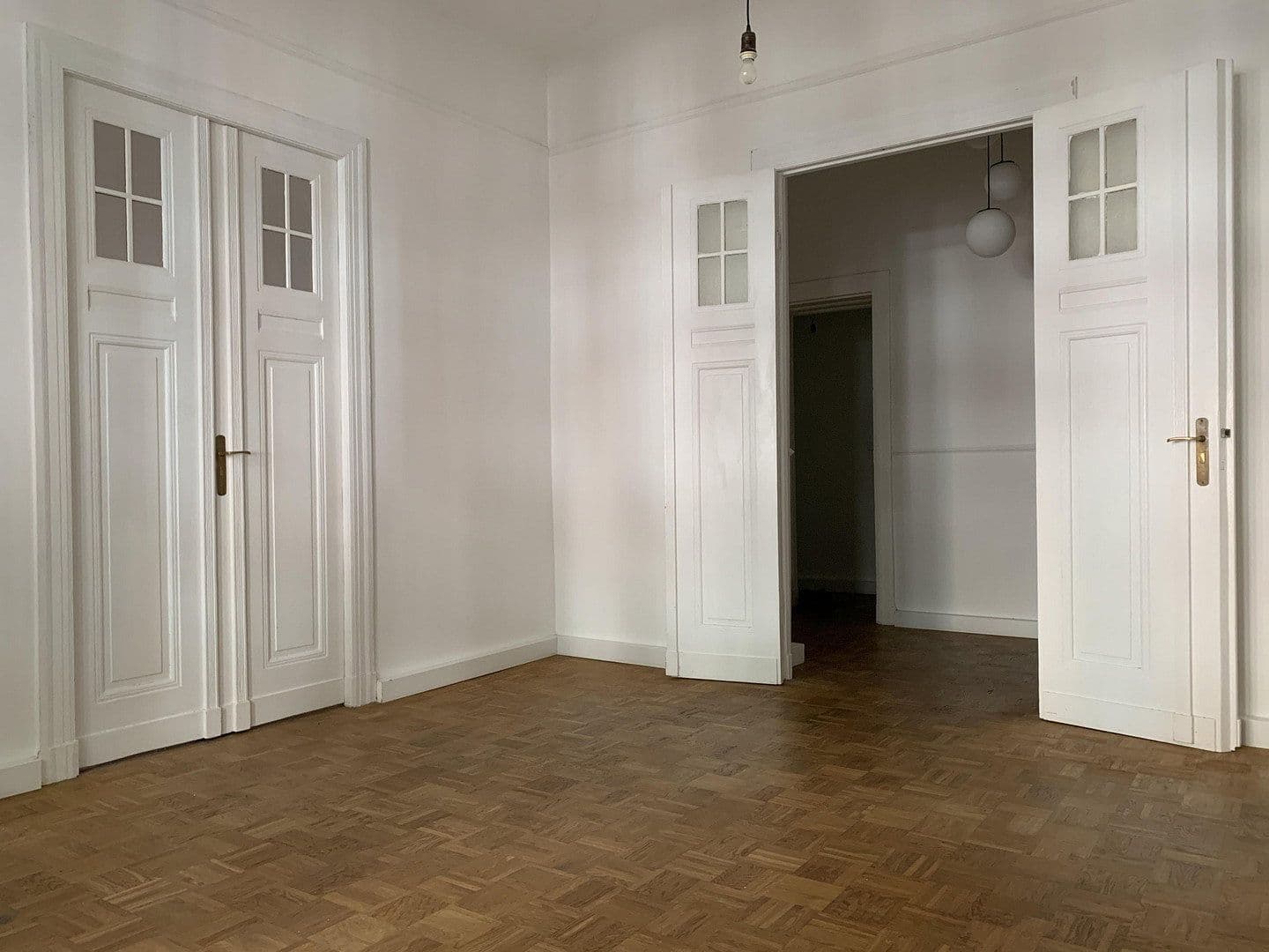 Prodej bytu 3+kk 94 m², Berlin, Berlín Prodej bytu 3+kk 94 m², Berlin, Berlín