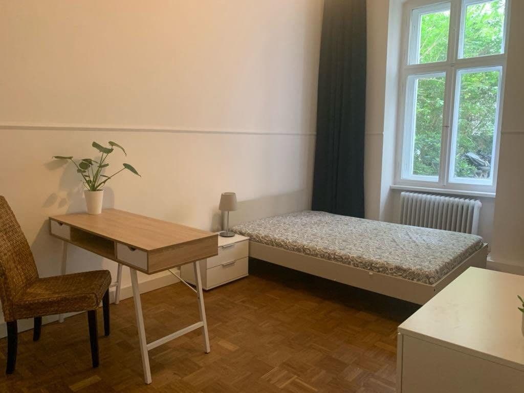Prodej bytu 3+kk 94 m², Berlin, Berlín Prodej bytu 3+kk 94 m², Berlin, Berlín