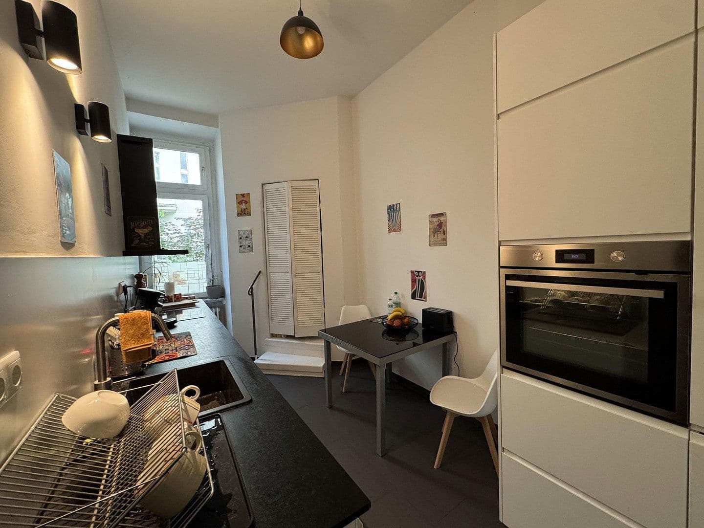Prodej bytu 3+kk 94 m², Berlin, Berlín Prodej bytu 3+kk 94 m², Berlin, Berlín