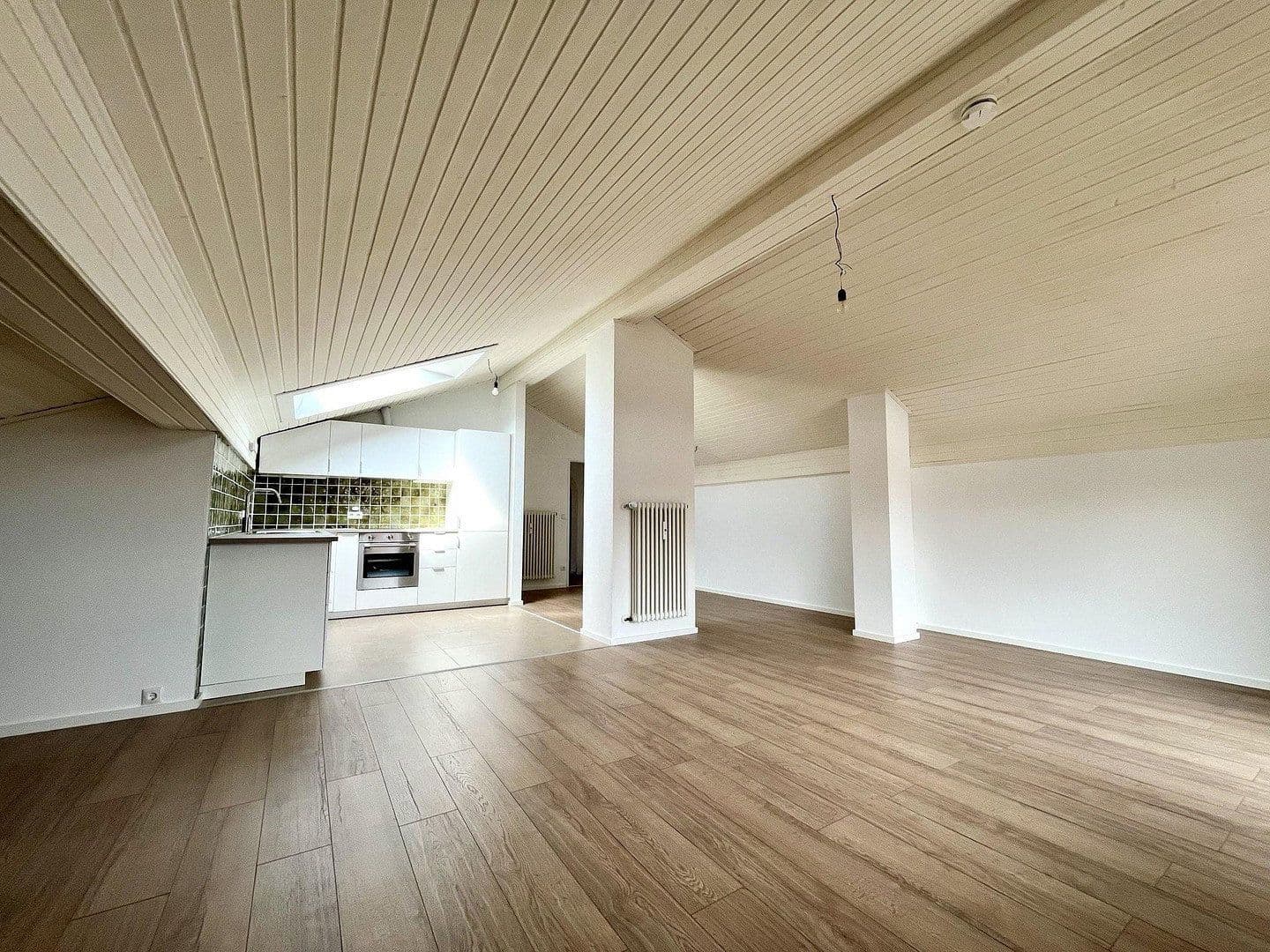 Pronájem bytu 1+kk 64 m², Bergen, Bavorsko Pronájem bytu 1+kk 64 m², Bergen, Bavorsko