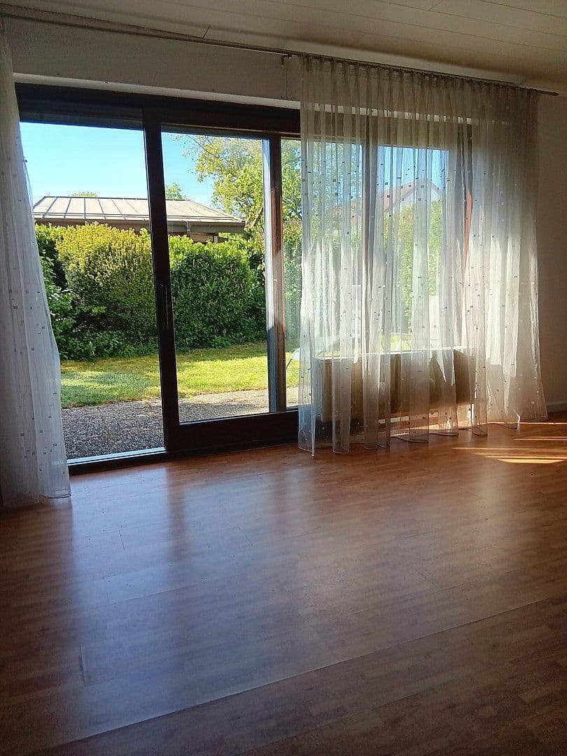 Prodej domu 127 m², pozemek 208 m², Rheinauer Ring 78, Rastatt, Bádensko-Württembersko Prodej domu 127 m², pozemek 208 m², Rheinauer Ring 78, Rastatt, Bádensko-Württembersko