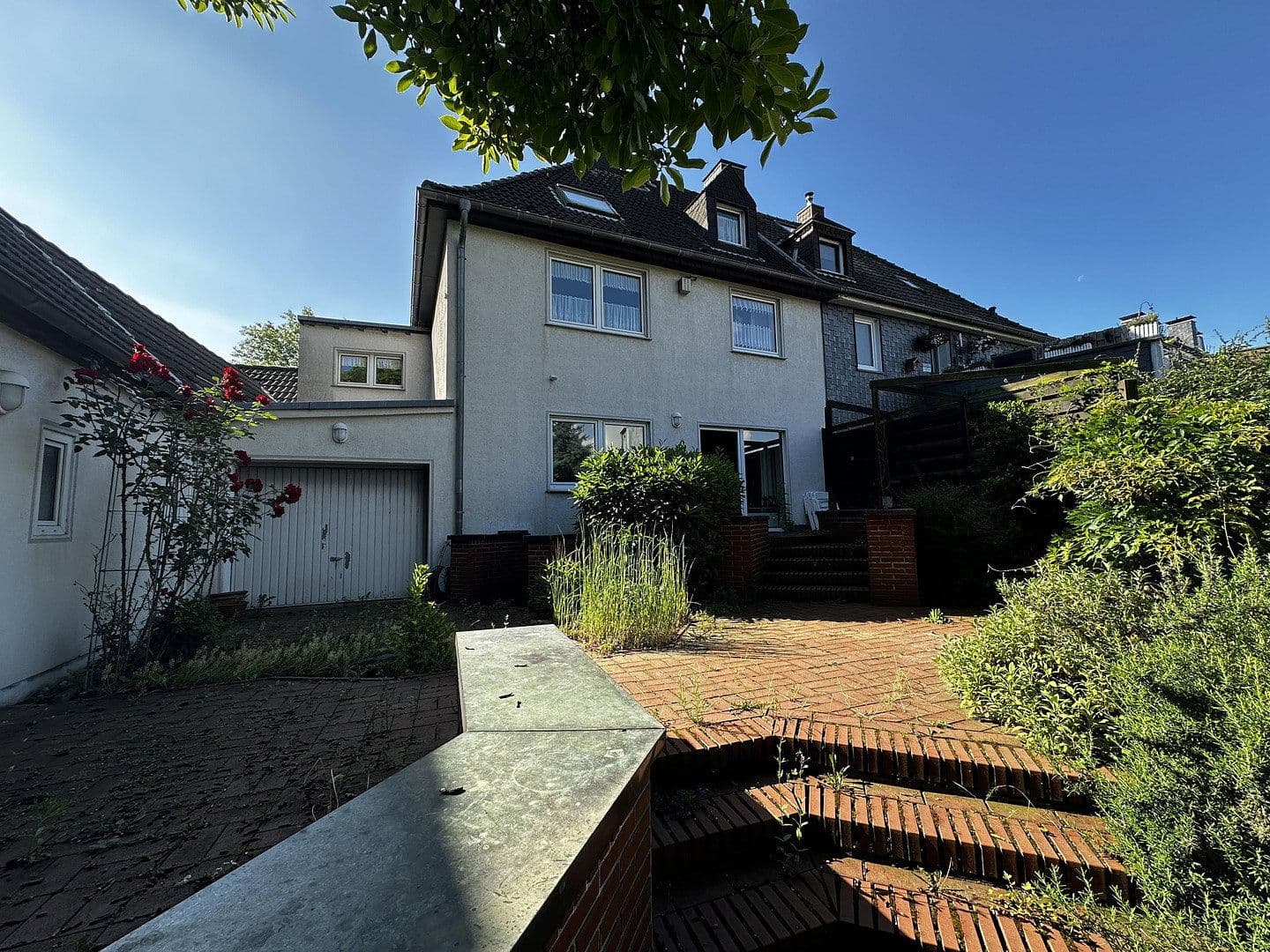 Prodej domu 143 m², pozemek 657 m², Aktienstr. 293, Mülheim an der Ruhr, Severní Porýní-Vestfálsko Prodej domu 143 m², pozemek 657 m², Aktienstr. 293, Mülheim an der Ruhr, Severní Porýní-Vestfálsko