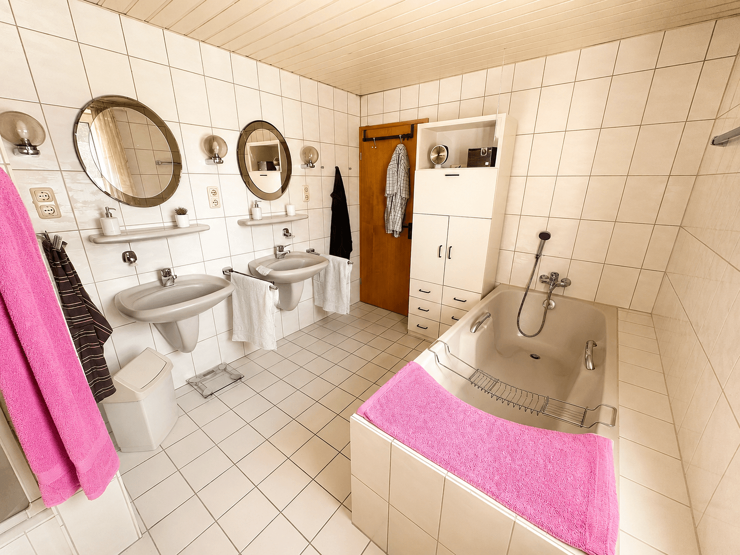 Prodej domu 143 m², pozemek 657 m², Aktienstr. 293, Mülheim an der Ruhr, Severní Porýní-Vestfálsko Prodej domu 143 m², pozemek 657 m², Aktienstr. 293, Mülheim an der Ruhr, Severní Porýní-Vestfálsko