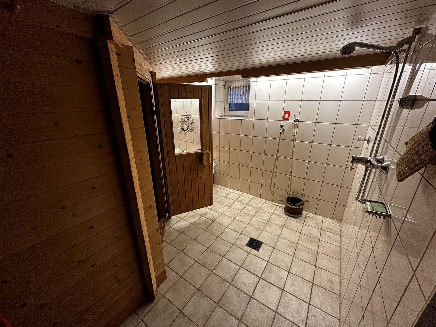 Prodej domu 143 m², pozemek 657 m², Aktienstr. 293, Mülheim an der Ruhr, Severní Porýní-Vestfálsko Prodej domu 143 m², pozemek 657 m², Aktienstr. 293, Mülheim an der Ruhr, Severní Porýní-Vestfálsko