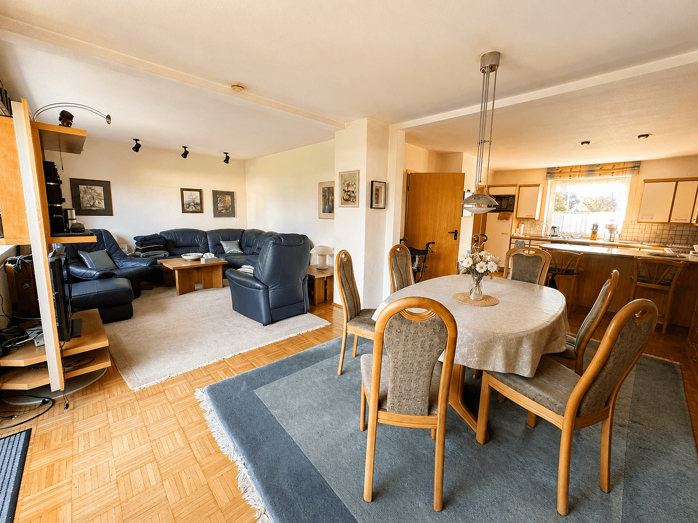 Prodej domu 143 m², pozemek 657 m², Aktienstr. 293, Mülheim an der Ruhr, Severní Porýní-Vestfálsko Prodej domu 143 m², pozemek 657 m², Aktienstr. 293, Mülheim an der Ruhr, Severní Porýní-Vestfálsko
