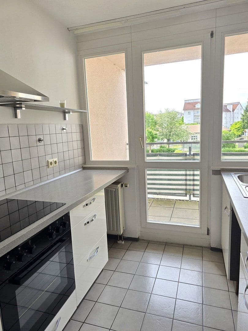 Pronájem bytu 3+1 68 m², Michelangelostr. 12/1, Künzelsau, Bádensko-Württembersko Pronájem bytu 3+1 68 m², Michelangelostr. 12/1, Künzelsau, Bádensko-Württembersko