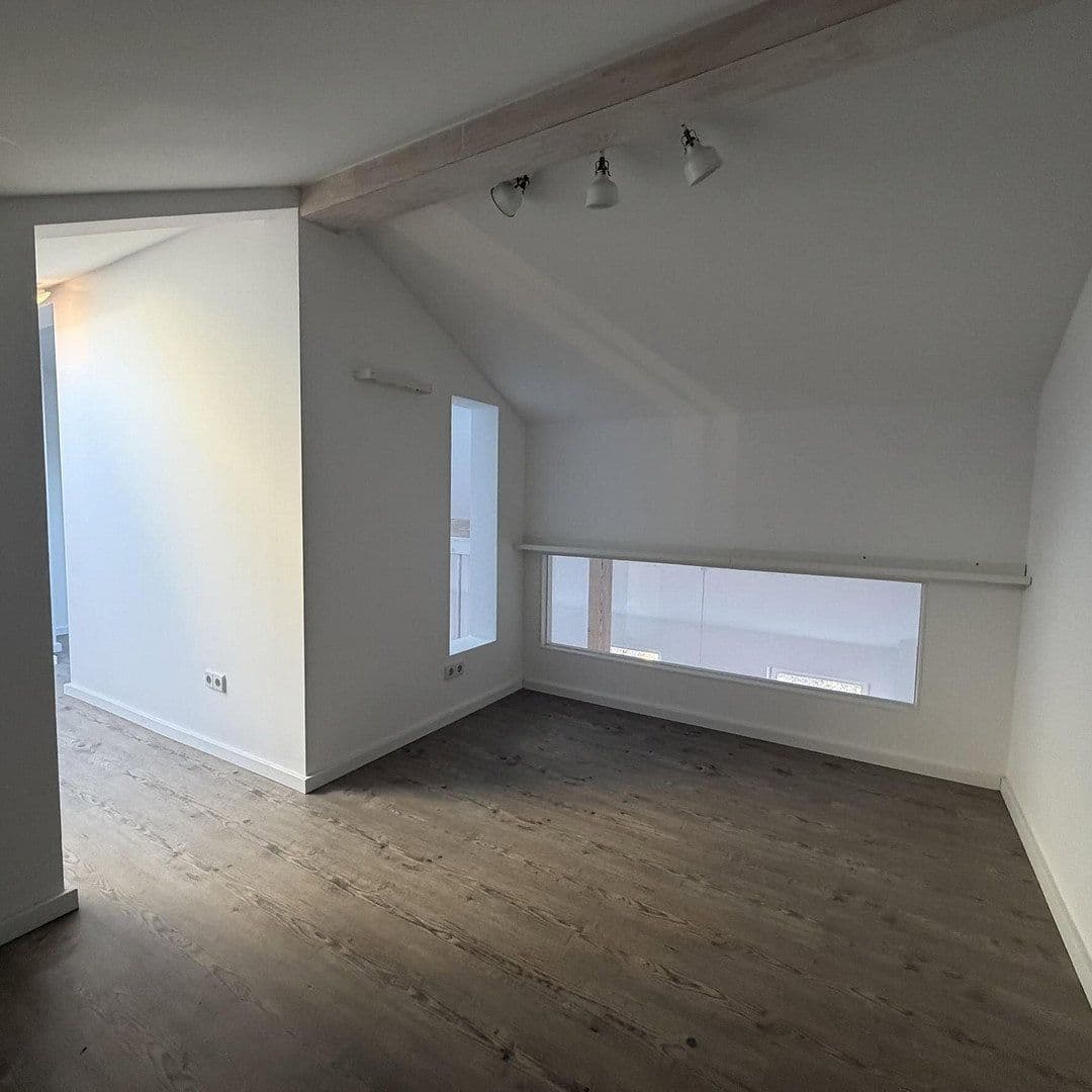 Prodej bytu 2+kk 86 m², Colbestrasse 23, Berlin - Friedrichshain, Berlín Prodej bytu 2+kk 86 m², Colbestrasse 23, Berlin - Friedrichshain, Berlín
