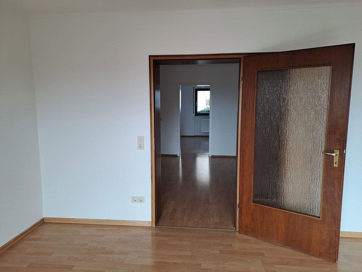 Pronájem bytu 3+1 86 m², Heisenbergstraße 9, Würzburg, Bavorsko Pronájem bytu 3+1 86 m², Heisenbergstraße 9, Würzburg, Bavorsko