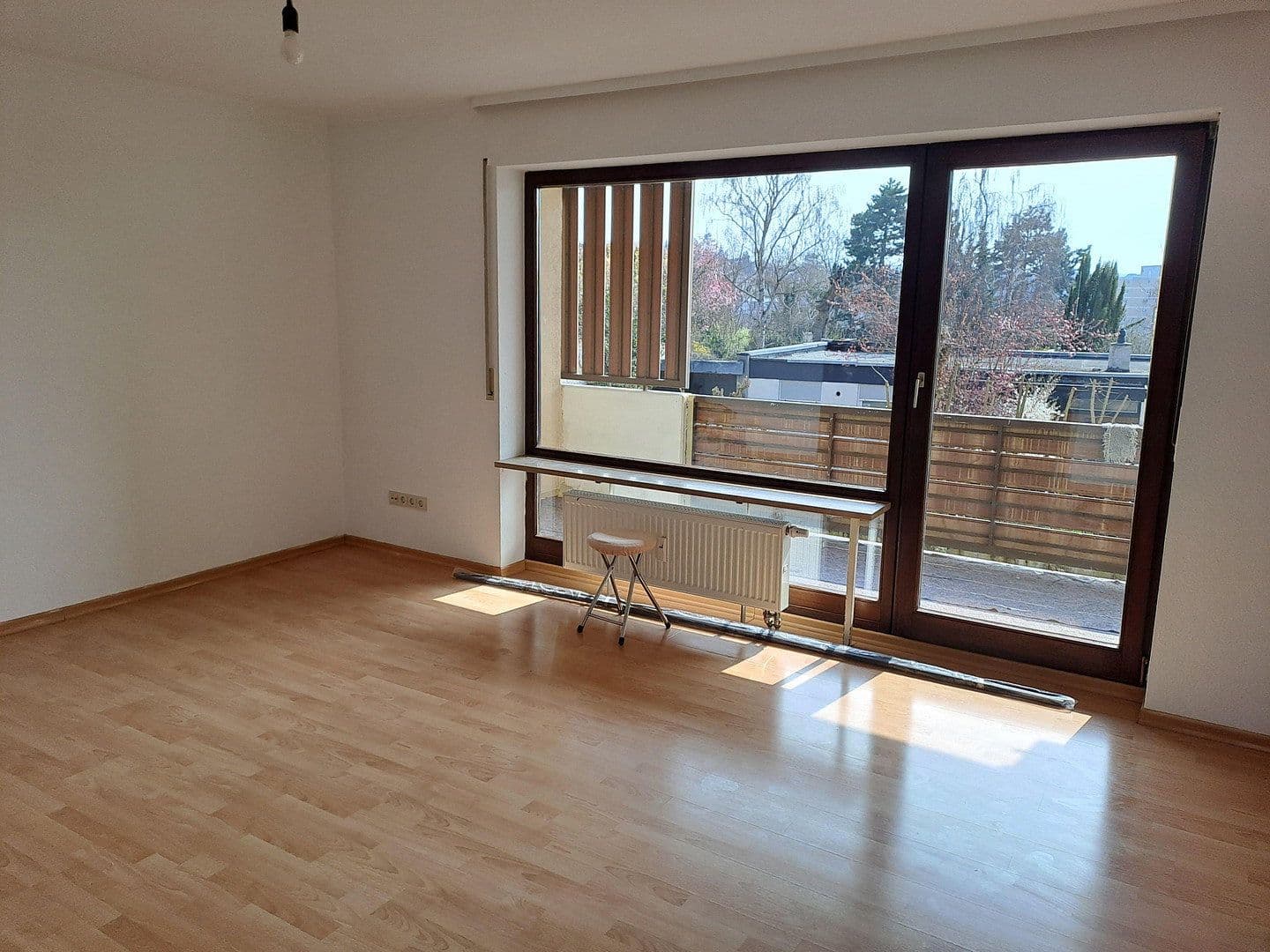 Pronájem bytu 3+1 86 m², Heisenbergstraße 9, Würzburg, Bavorsko Pronájem bytu 3+1 86 m², Heisenbergstraße 9, Würzburg, Bavorsko