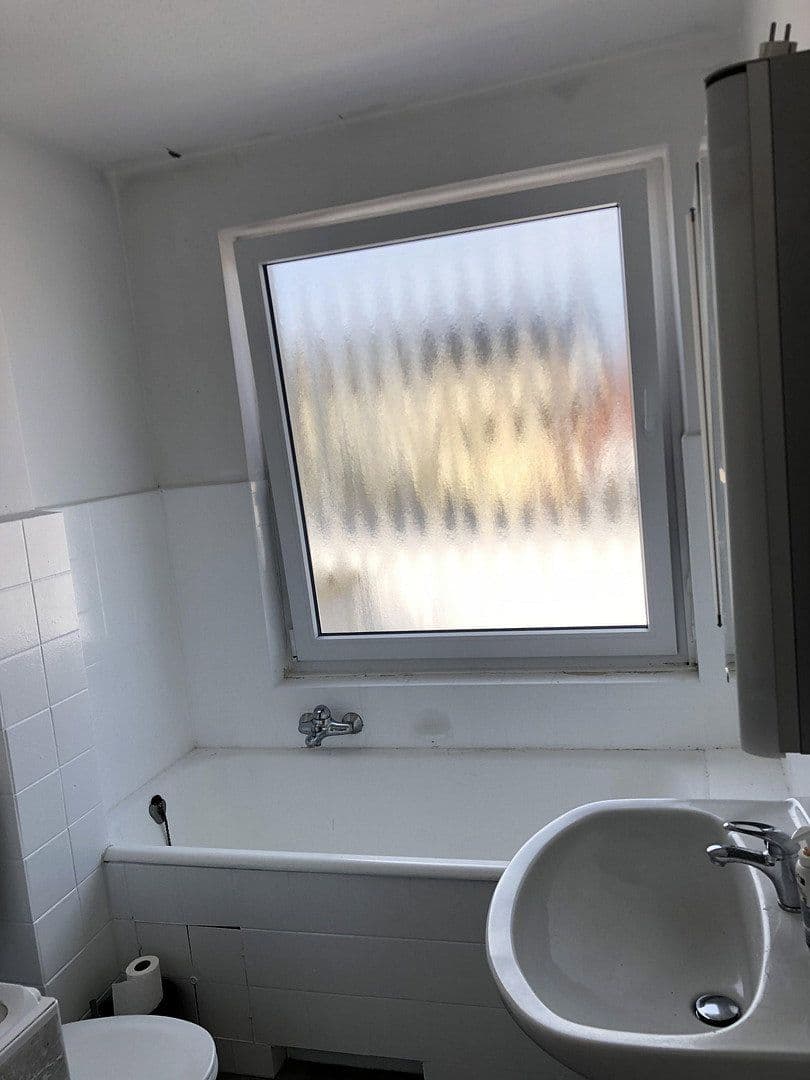 Pronájem bytu 3+1 76 m², Kanalstraße 5, Bremerhaven, Bremen Pronájem bytu 3+1 76 m², Kanalstraße 5, Bremerhaven, Bremen
