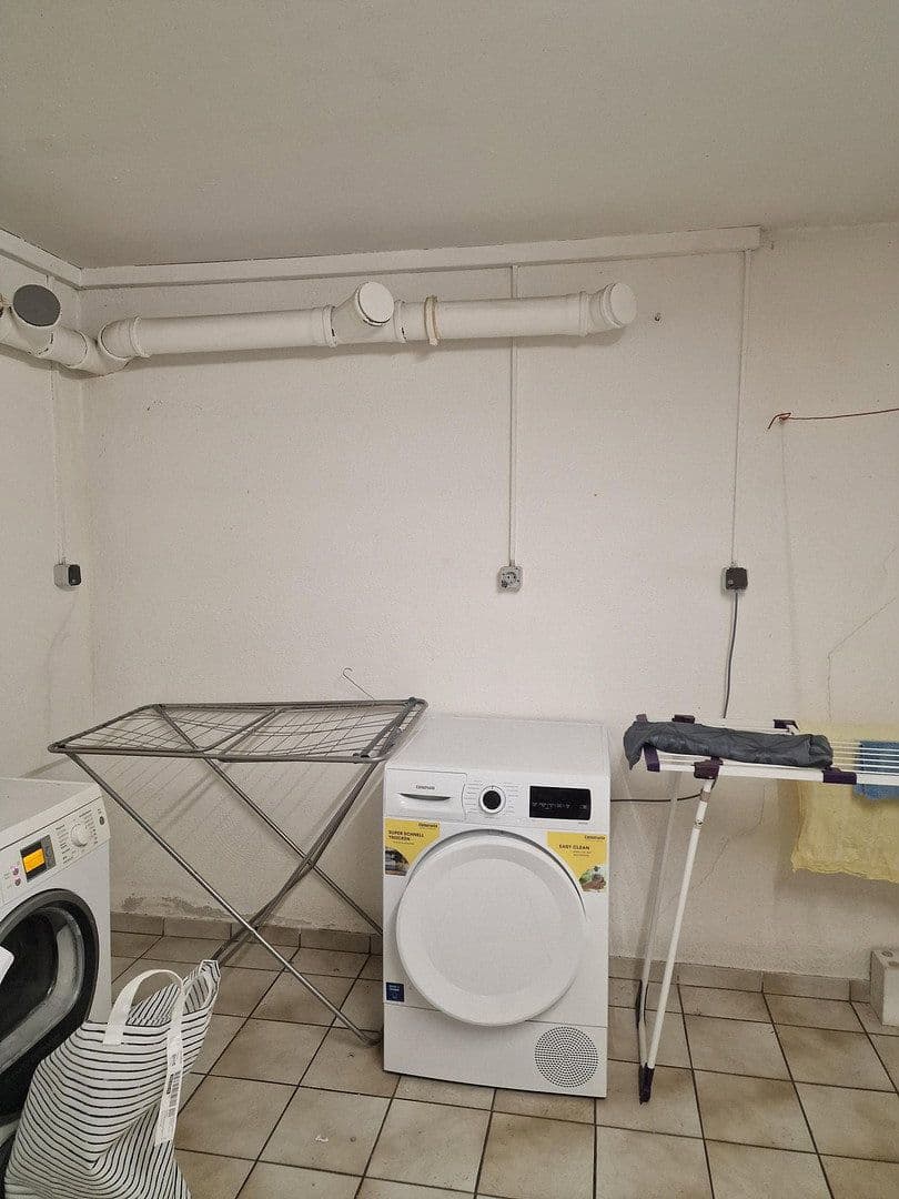 Pronájem bytu 2+1 64 m², Lindenweg 13-15, Münster (Hessen), Hessen Pronájem bytu 2+1 64 m², Lindenweg 13-15, Münster (Hessen), Hessen