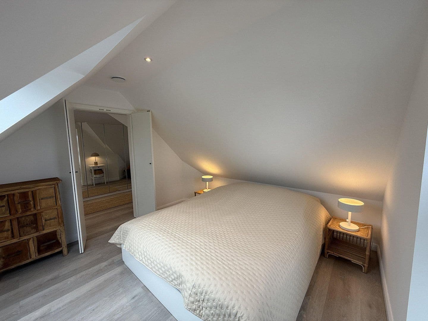 Pronájem bytu 2+1 75 m², Klevendeicher Chaussee 2, Moorrege, Šlesvicko-Holštýnsko Pronájem bytu 2+1 75 m², Klevendeicher Chaussee 2, Moorrege, Šlesvicko-Holštýnsko