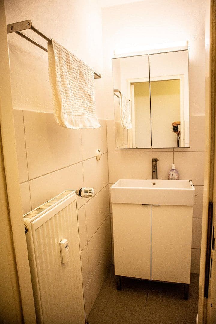 Pronájem bytu 1+1 26 m², Alte Rathausstraße 7A, Laatzen, Dolní Sasko Pronájem bytu 1+1 26 m², Alte Rathausstraße 7A, Laatzen, Dolní Sasko