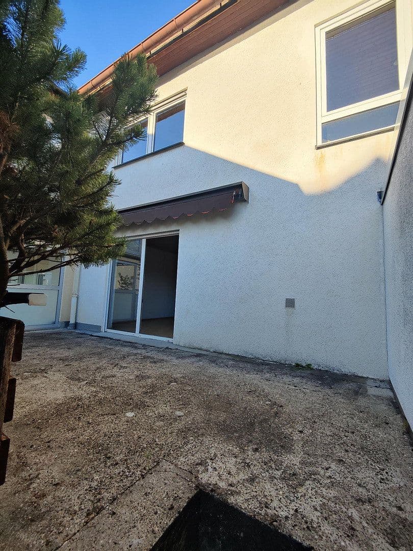 Prodej domu 120 m², pozemek 331 m², Budenheim, Porýní-Falc Prodej domu 120 m², pozemek 331 m², Budenheim, Porýní-Falc